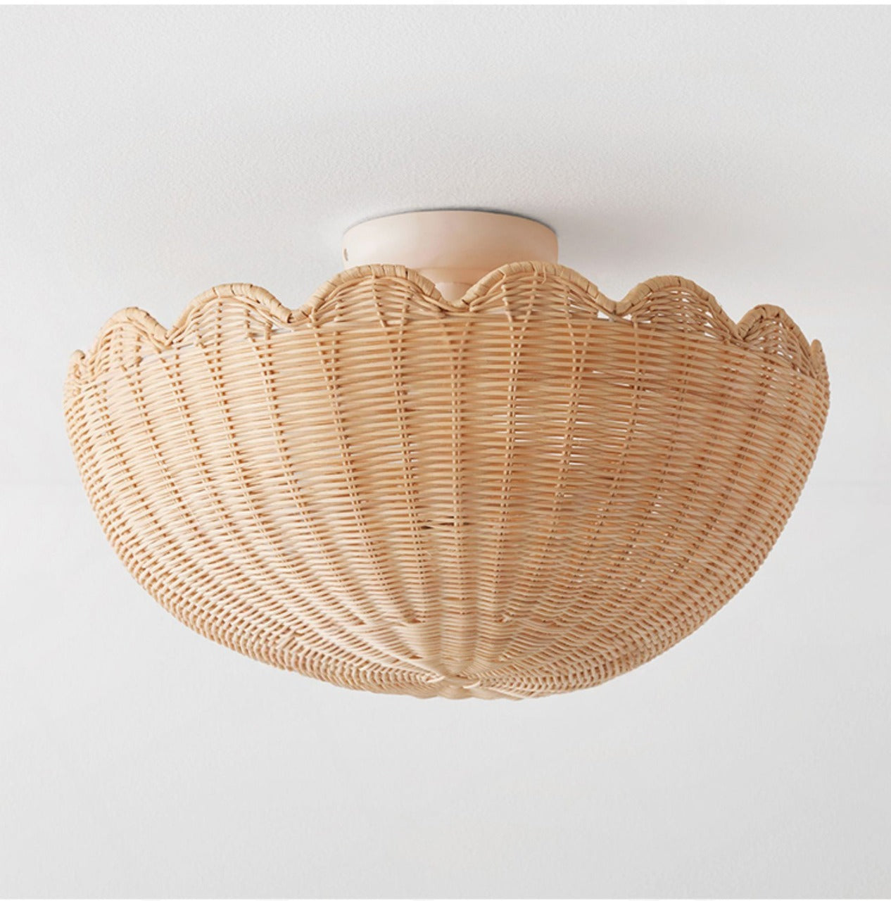 Bubble Rattan Flower Ceiling Light – Scallop Shape