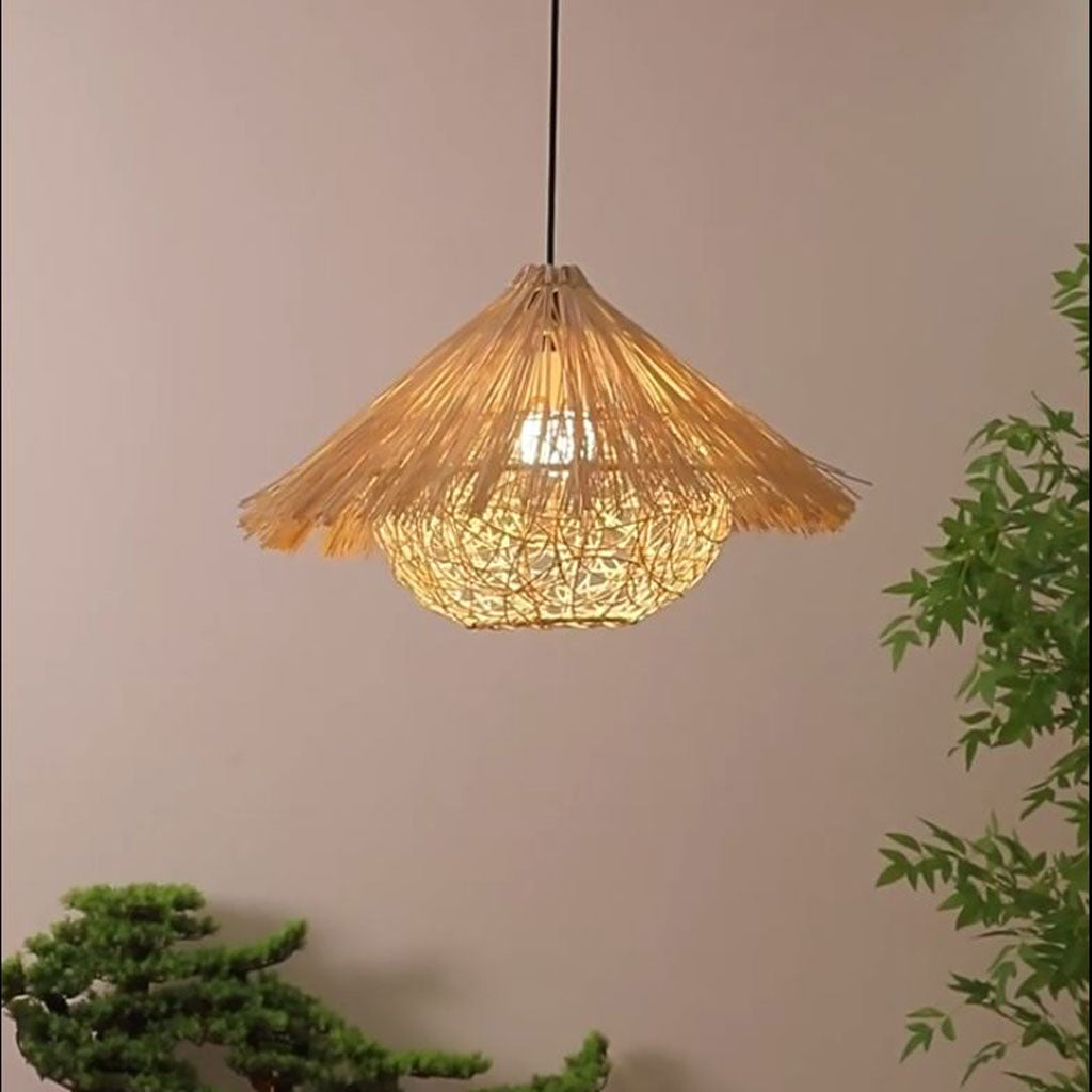 Begie Straw Hat Rattan Black Pendant Light